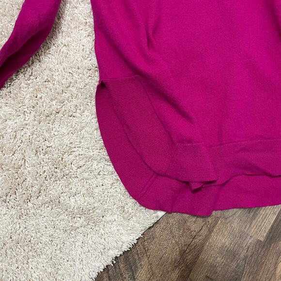 J.crew Size Medium Pink Merino Wool Crewneck Curved Hem Pullover Sweater - Picture 3 of 7